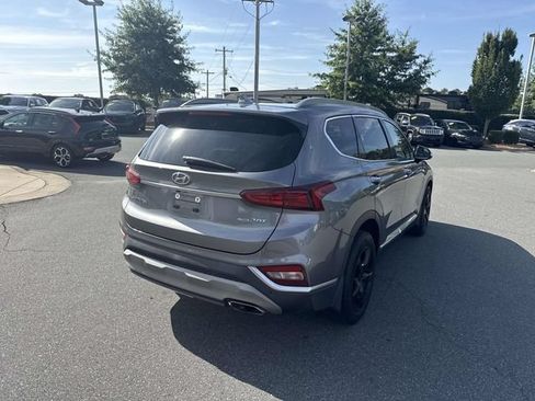 Used 2019 Hyundai Santa Fe AWD image 9