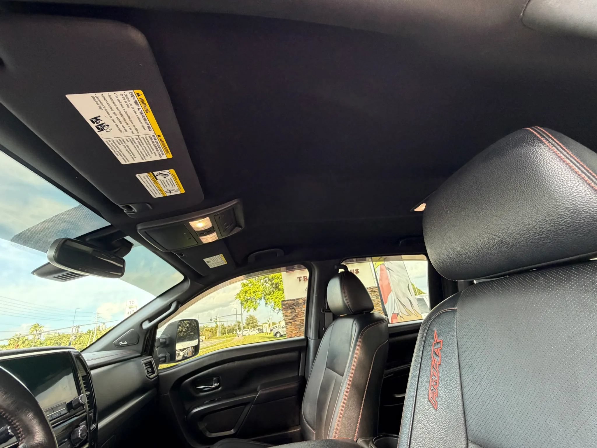 Used 2020 Nissan Titan PRO-4X w/ Pro-4x Convenience Package AWD/4WD image 38