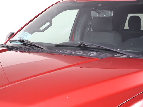 Used 2020 Ford F150 XLT w/ Equipment Group 302A Luxury image 12