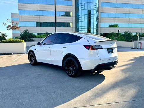 Used 2020 Tesla Model Y Long Range AWD/4WD image 14