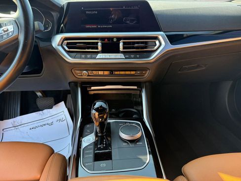 Used 2022 BMW 230i 230i w/ Convenience Package image 11