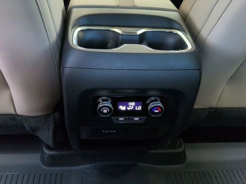 New 2026 Buick Enclave Preferred w/ Power Package AWD/4WD image 25