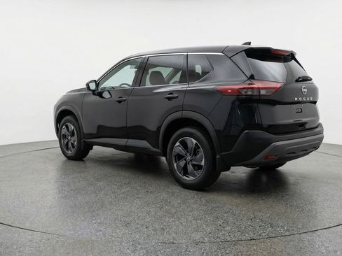 Used 2025 Nissan Rogue SV AWD/4WD image 6