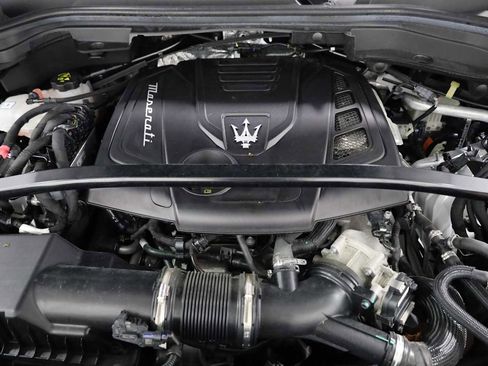 Used 2023 Maserati Grecale Modena image 49