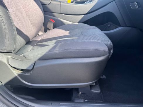 Used 2023 Hyundai Santa Fe SEL AWD/4WD image 16