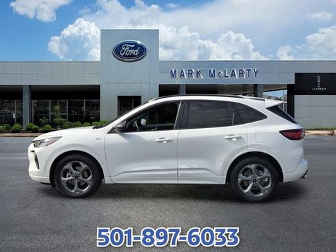 Certified 2023 Ford Escape ST-Line FWD image 2