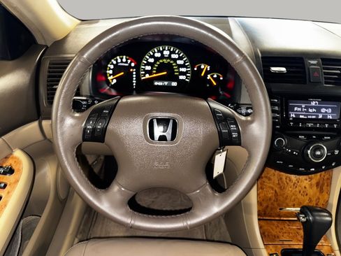 Used 2005 Honda Accord EX-L image 22
