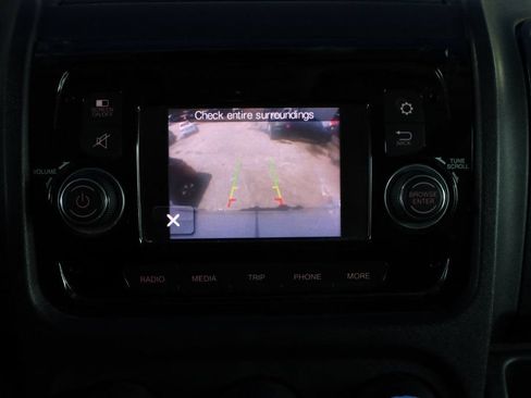 Used 2020 RAM ProMaster 2500 FWD image 27