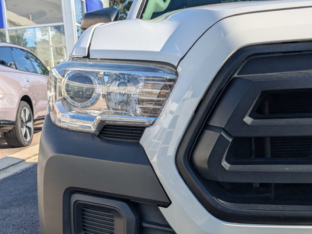 Used 2022 Toyota Tacoma SR RWD image 10