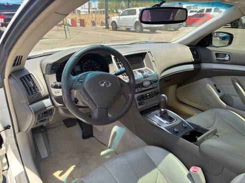 Used 2012 INFINITI G37 Journey w/ Premium Pkg RWD image 16