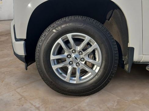 Used 2021 Chevrolet Silverado 1500 RST image 14