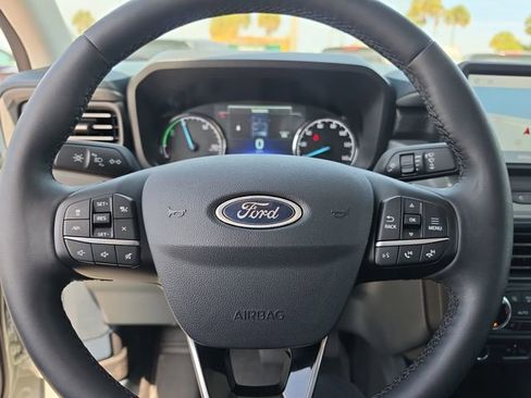 Used 2024 Ford Maverick Lariat w/ Black Appearance Package FWD image 20