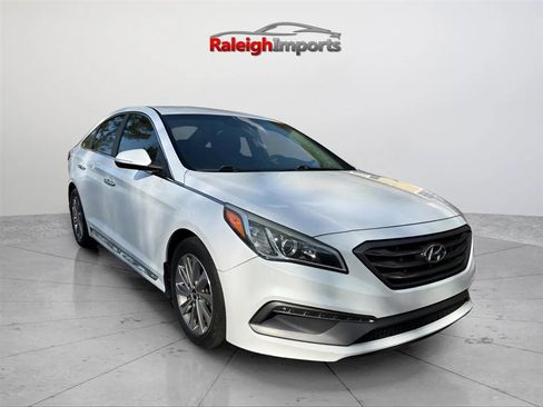Used 2015 Hyundai Sonata Sport w/ Option Group 04 FWD image 2
