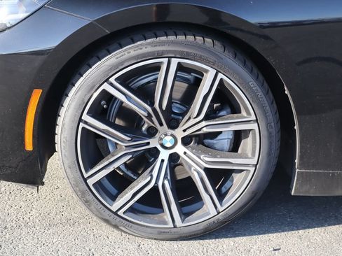 Used 2022 BMW 230i Coupe w/ Convenience Package RWD image 14