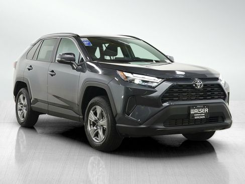 Used 2025 Toyota RAV4 XLE w/ Convenience Package AWD/4WD image 7