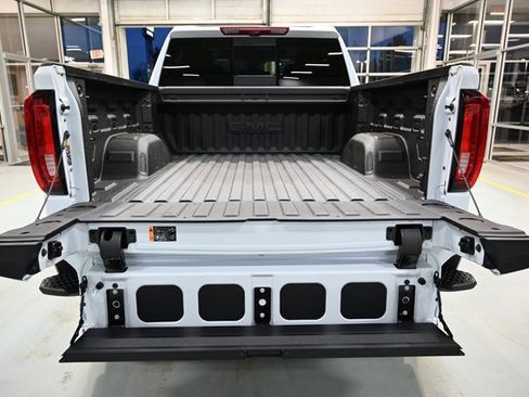New 2026 GMC Sierra 1500 Denali image 9