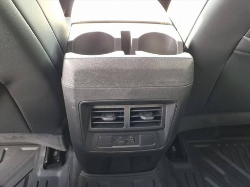New 2026 Chevrolet Colorado ZR2 w/ Technology Package AWD/4WD image 19