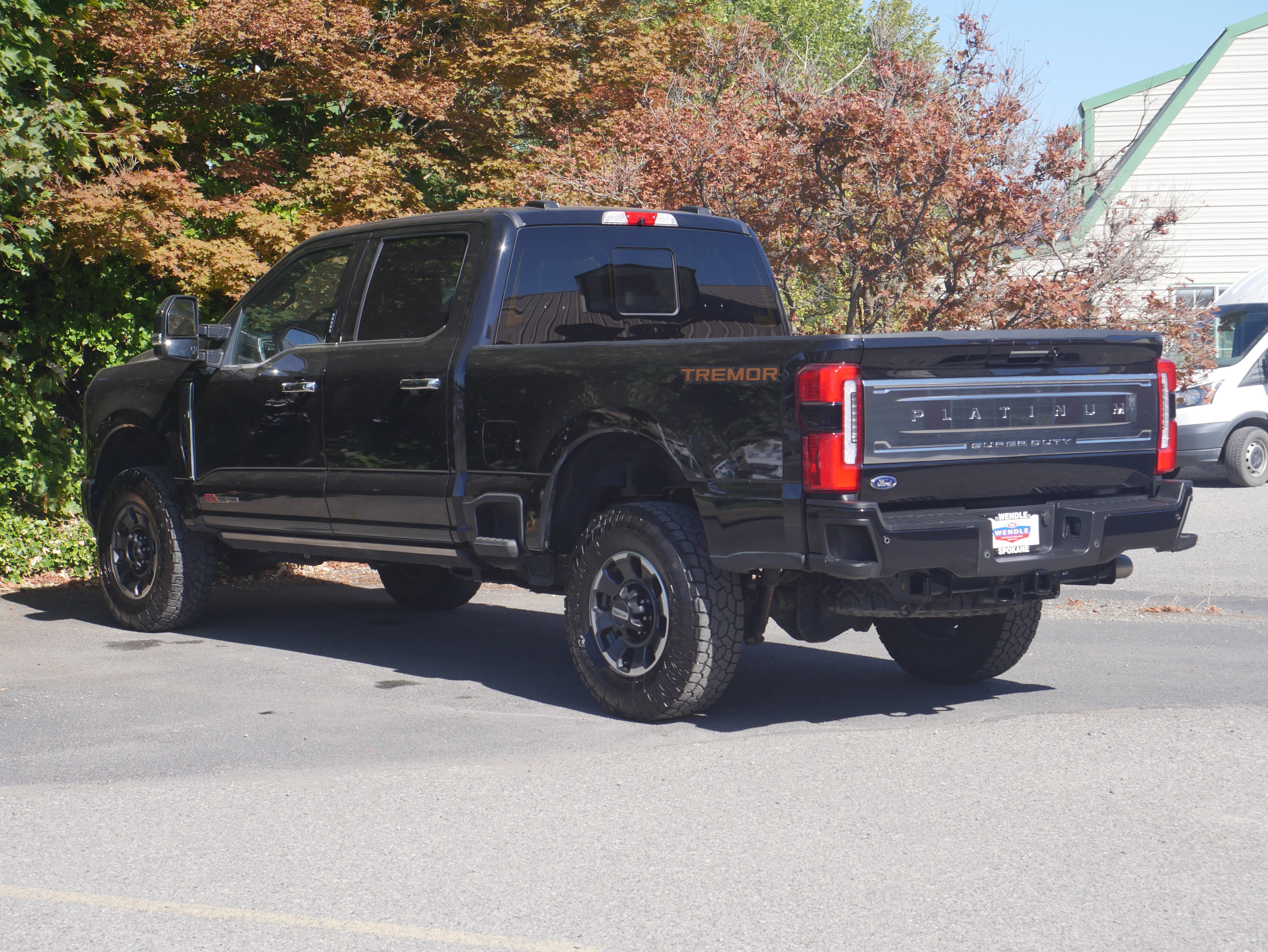 Certified 2024 Ford F350 Platinum w/ Tremor Off-Road Package AWD/4WD image 26