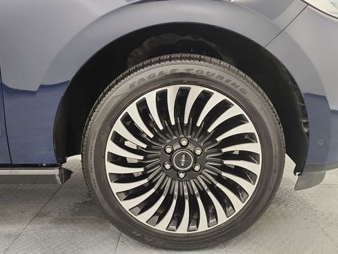 Used 2018 Lincoln Navigator Black Label image 37