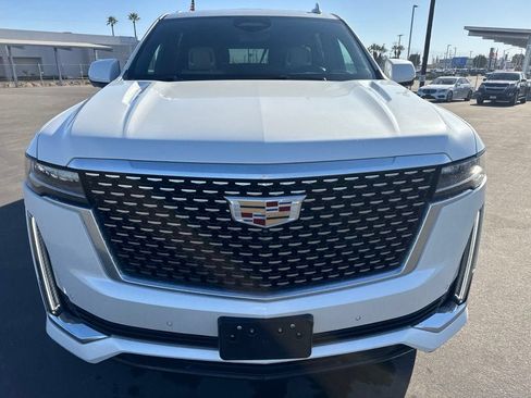 Used 2023 Cadillac Escalade ESV Premium Luxury w/ Performance Package AWD/4WD image 7