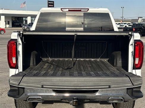 Used 2023 GMC Sierra 1500 SLT w/ SLT Premium Package image 8