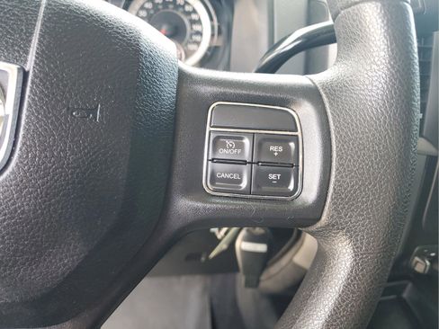 Used 2018 RAM 2500 Tradesman w/ Chrome Appearance Group image 28