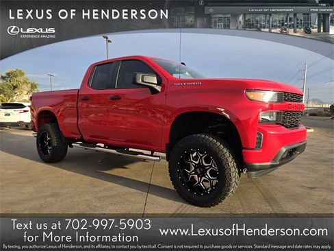 Used 2019 Chevrolet Silverado 1500 Custom w/ Custom Value Package image 1