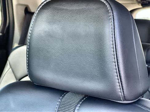 Used 2023 Honda Pilot Touring image 25