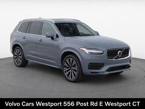 Certified 2022 Volvo XC90 T5 Momentum AWD/4WD image 1