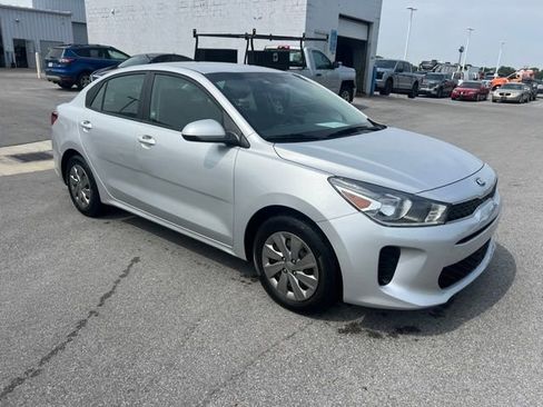 Used 2019 Kia Rio S FWD image 7