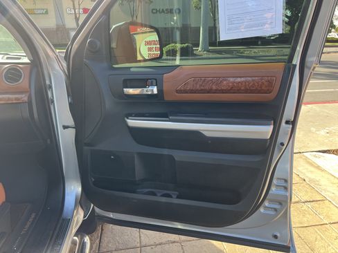 Used 2014 Toyota Tundra 1794 Edition image 41