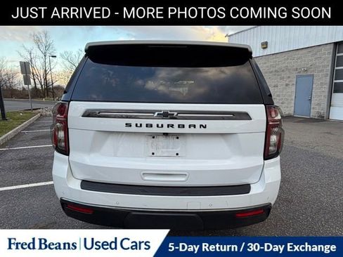 Used 2022 Chevrolet Suburban Z71 w/ Z71 Off-Road Package image 9