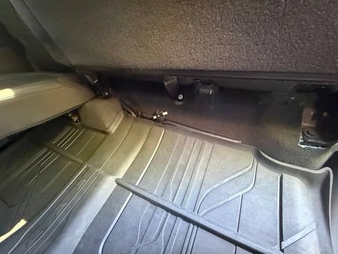 Used 2019 Chevrolet Silverado 1500 LT w/ All-Star Edition RWD image 26