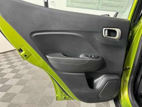 Used 2023 Hyundai Venue SEL w/ Cargo Package FWD image 29