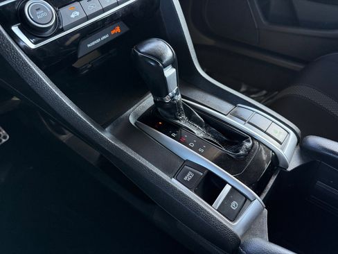 Used 2021 Honda Civic Sport image 17