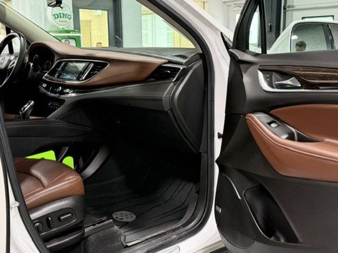 Certified 2018 Buick Enclave Avenir w/ Avenir Technology Package AWD/4WD image 7