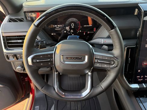 New 2026 GMC Yukon XL Denali w/ Denali Reserve Package image 15