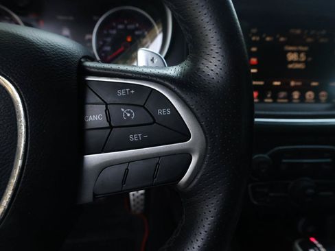 Used 2015 Dodge Charger R/T Scat Pack w/ Beats Audio Group RWD image 40