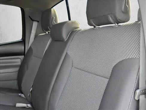 Used 2015 Toyota Tacoma 4x4 Double Cab image 19