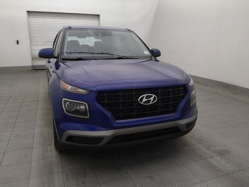 Used 2022 Hyundai Venue SE FWD image 14