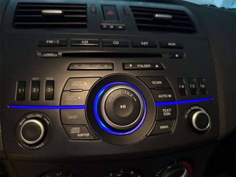 Used 2012 MAZDA MAZDA3 i Touring image 19