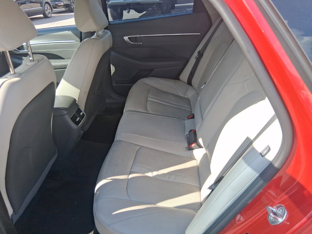 Used 2021 Hyundai Sonata Limited FWD image 17