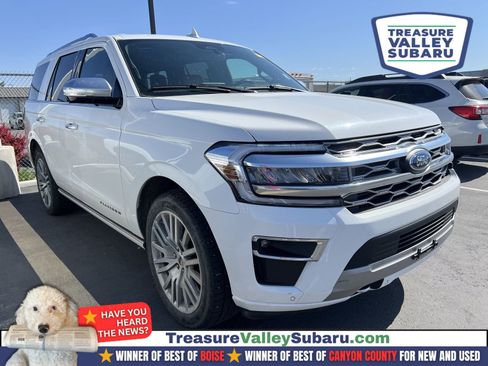 Used 2023 Ford Expedition Platinum AWD/4WD image 1