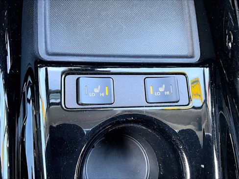 Certified 2022 Toyota Prius Prime LE image 34