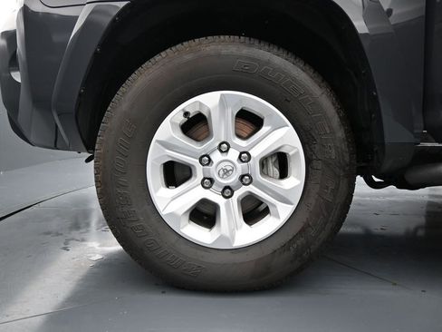 Used 2024 Toyota 4Runner SR5 AWD/4WD image 27