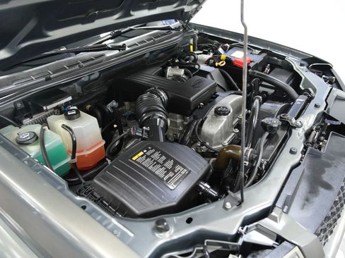 Used 2011 Chevrolet Colorado LT image 20