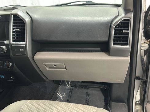 Used 2016 Ford F150 XLT w/ Equipment Group 302A Luxury image 24