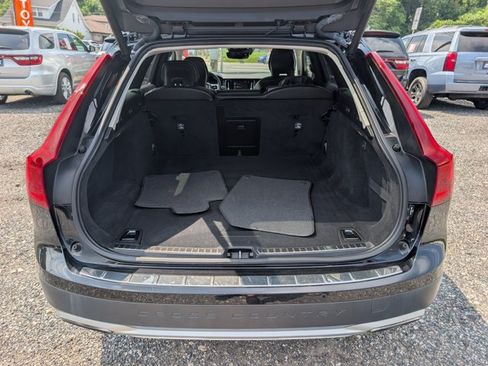 Used 2020 Volvo V90 T6 Cross Country w/ Advanced Package AWD/4WD image 6