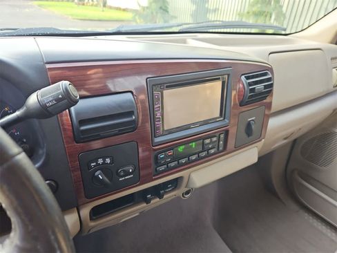 Used 2006 Ford F250 4x4 Crew Cab Super Duty image 27