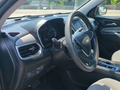 Used 2023 Chevrolet Equinox LS w/ LPO, Cargo Package FWD image 10